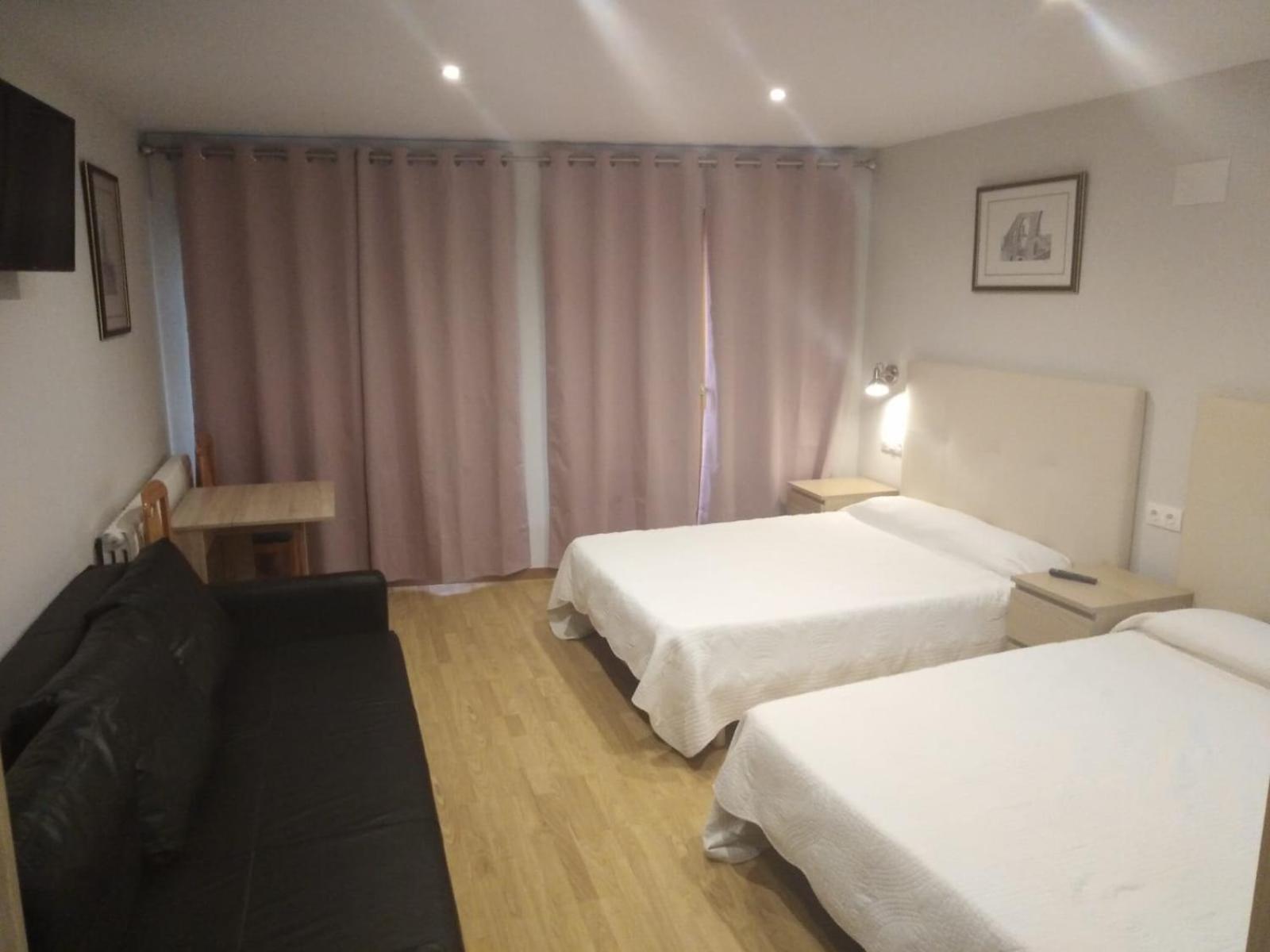 Hostal Alcazaba تيرويل الغرفة الصورة