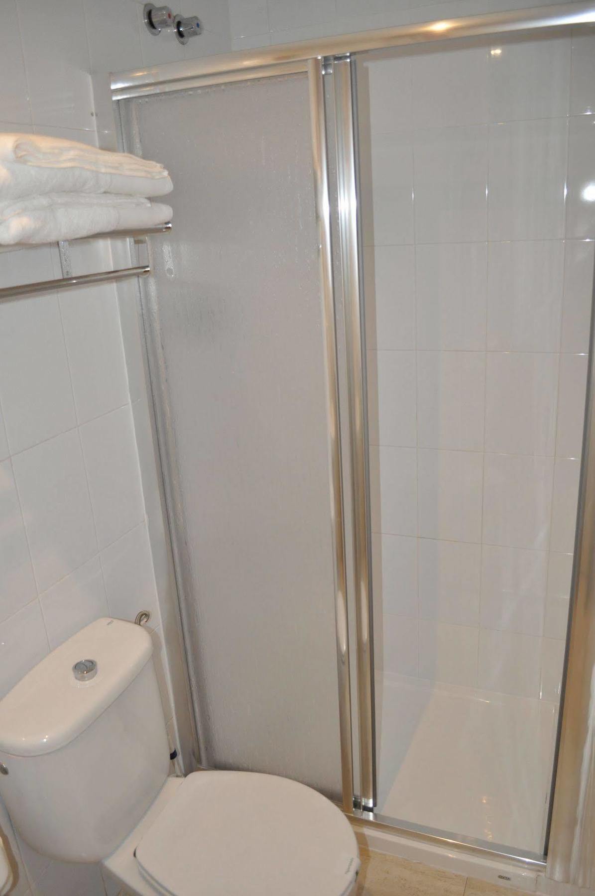 Hostal Alcazaba تيرويل المظهر الخارجي الصورة
