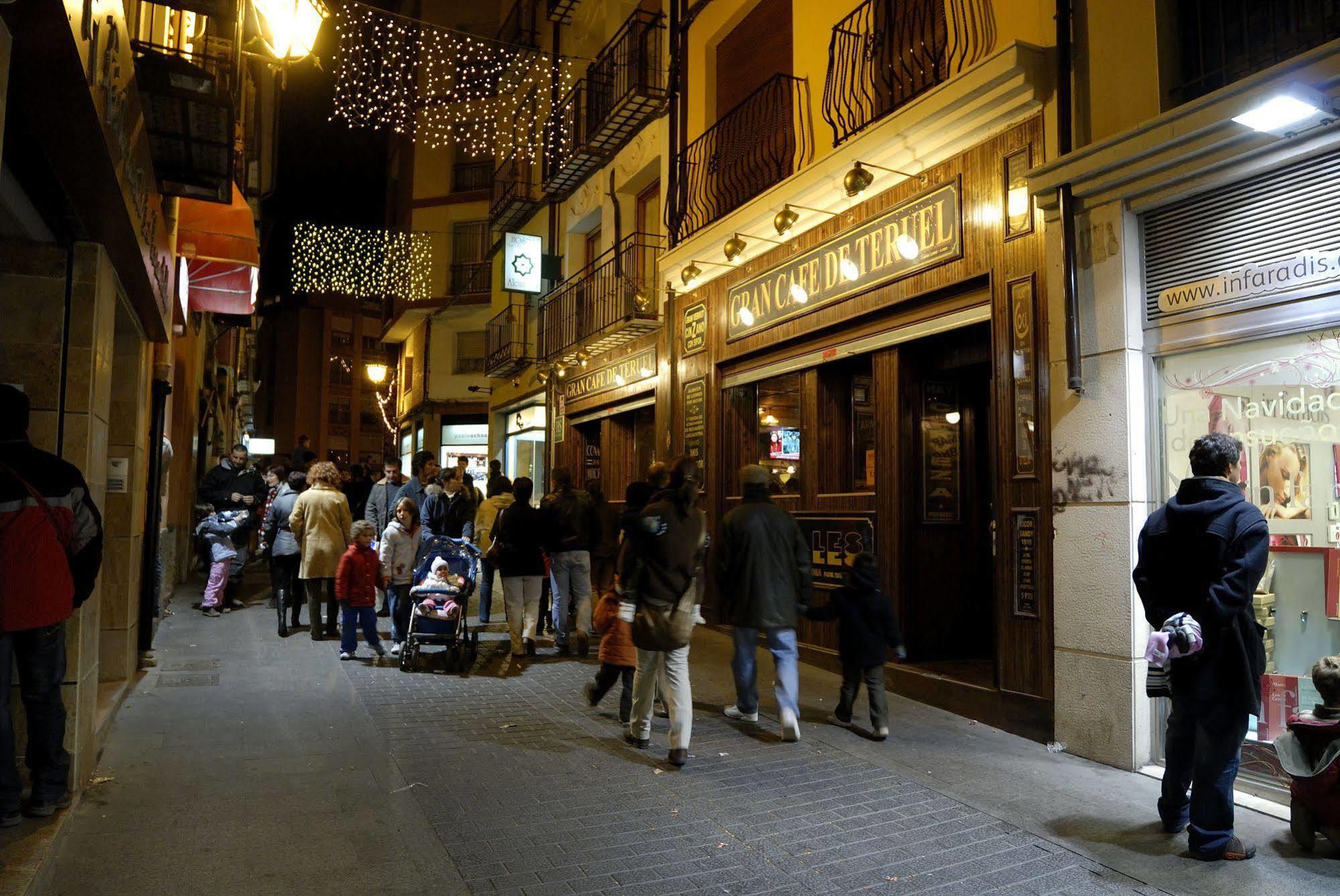 Hostal Alcazaba تيرويل المظهر الخارجي الصورة